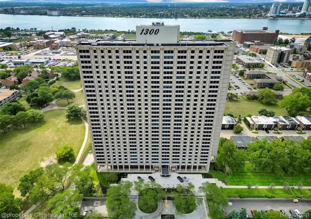 1300-e-lafayette-st-903-detroit-mi-48207/hzid_76041fdd