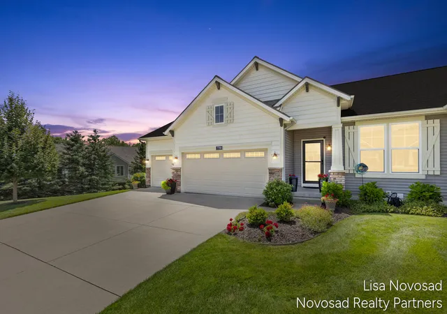 7799-black-cherry-wy-69-caledonia-mi-49316/hzid_433182df