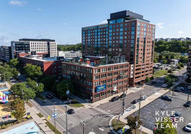 600-monroe-ave-407-grand-rapids-mi-49503-1472/hzid_42279646