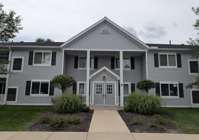 1155-s-lake-45-novi-mi-48377/hzid_e858a11e