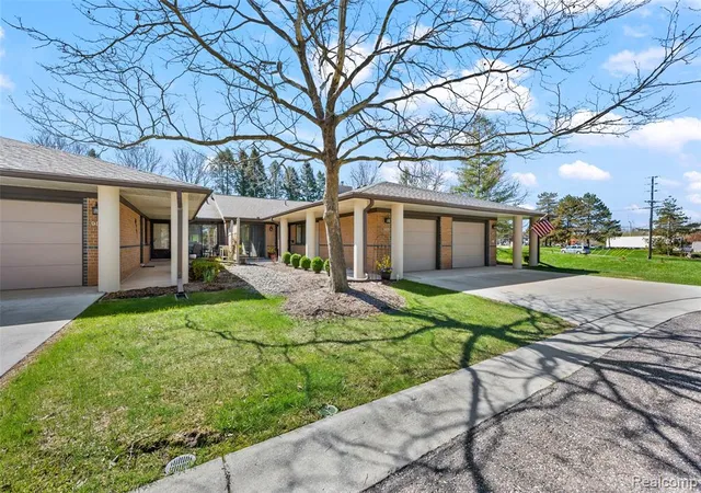985-wexford-wy-34-rochester-hills-mi-48307/hzid_7ee65570