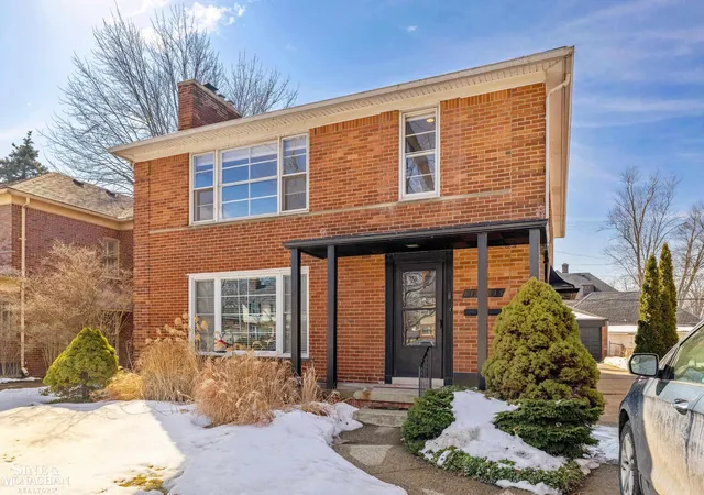 815-harcourt-rd-grosse-pointe-park-mi-48230/hzid_0da9760d