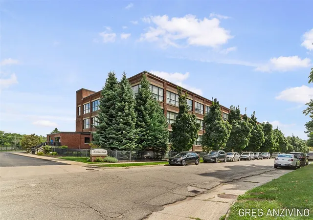 533-columbia-ave-113-holland-mi-49423/hzid_354955f5