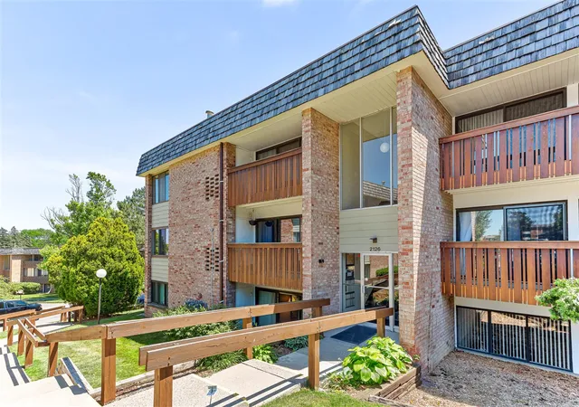 2126-pauline-blvd-301-ann-arbor-mi-48103-5178/hzid_a8a39a5d