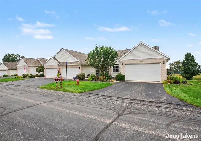 8215-stoney-ln-byron-center-mi-49315/hzid_6489b05e