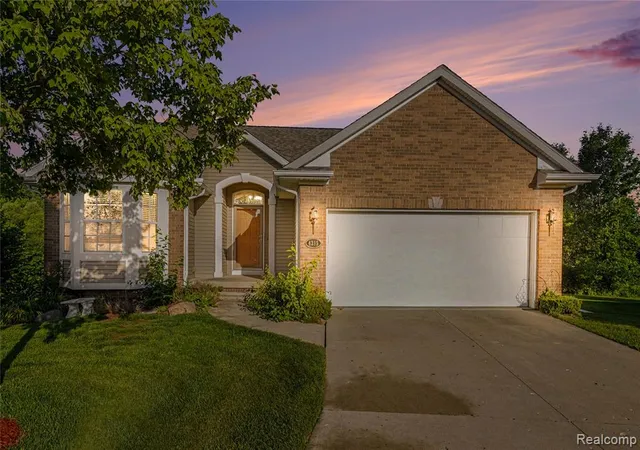 4395-cross-crk-blvd-burton-mi-48509-1461/hzid_aa5895fd
