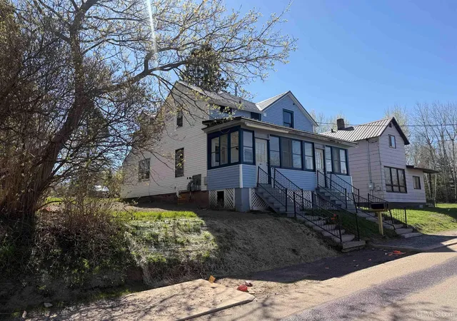 208-greenbush-st-ironwood-mi-49938/hzid_faed1307