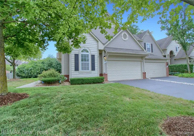 38222-saratoga-cir-farmington-hills-mi-48331/hzid_2b27c2ea