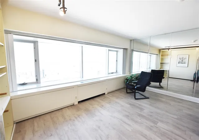 555-e-william-st-23h-ann-arbor-mi-48104/hzid_106ac548