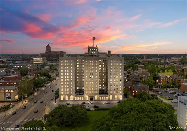15-e-kirby-st-815-detroit-mi-48202/hzid_62728893
