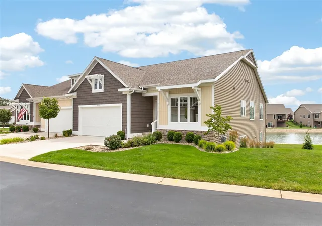 4054-bungalow-path-saint-joseph-mi-49085/hzid_1155cb1b
