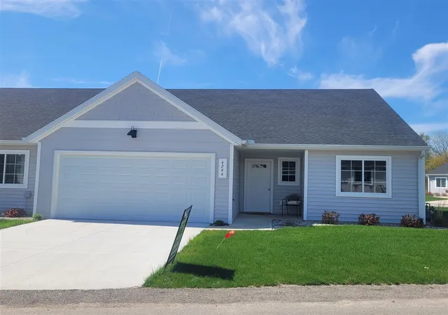 4294-highpoint-dr-103-wayland-mi-49348/hzid_6e20f07e