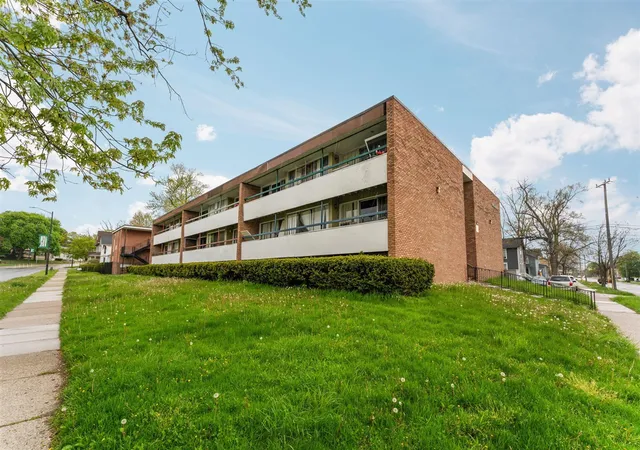 207-ballard-st-106-ypsilanti-mi-48197/hzid_ce35d391