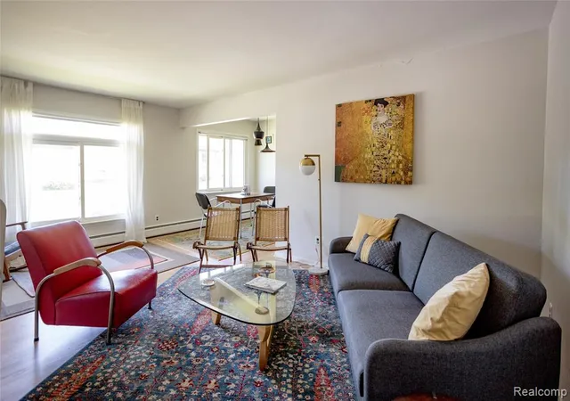 1550-cherboneau-218-detroit-mi-48207/hzid_fe58df48