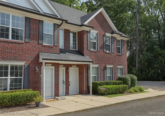 8455-williamstown-dr-shelby-township-mi-48316/hzid_cc61255e