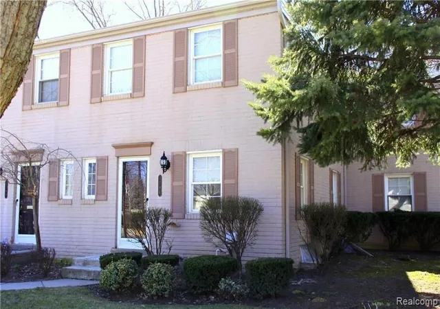 1796-graefield-rd-20-birmingham-mi-48009/hzid_4efc2602