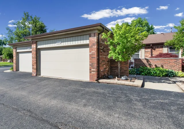 49431-ferrisburg-ct-shelby-township-mi-48315/hzid_a02b0ec3