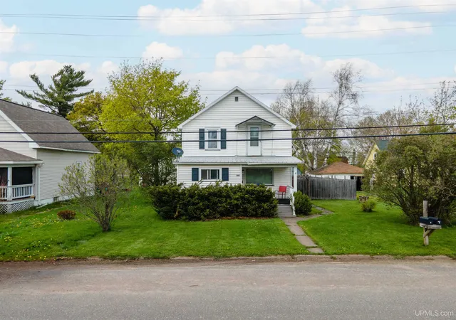 712-forest-pkwy-crystal-falls-mi-49920/hzid_cd3c3b88