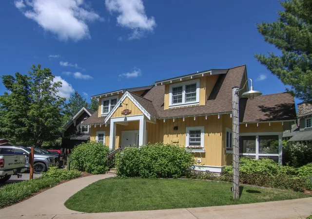 12388-unit-317b-wintergreen-dr-317b-thompsonville-mi-49683/hzid_8980f18f