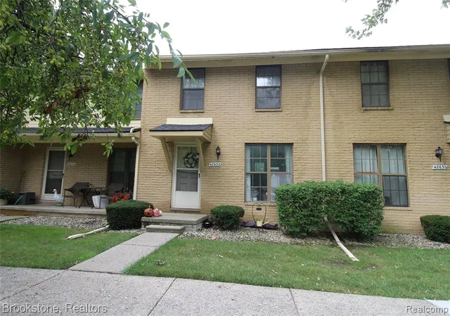 48632-sugarbush-rd-6-chesterfield-mi-48047/hzid_a0f21e8d
