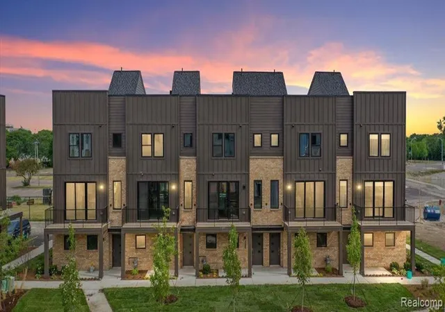 1048-hampton-cir-4-detroit-mi-48207/hzid_2eefc449