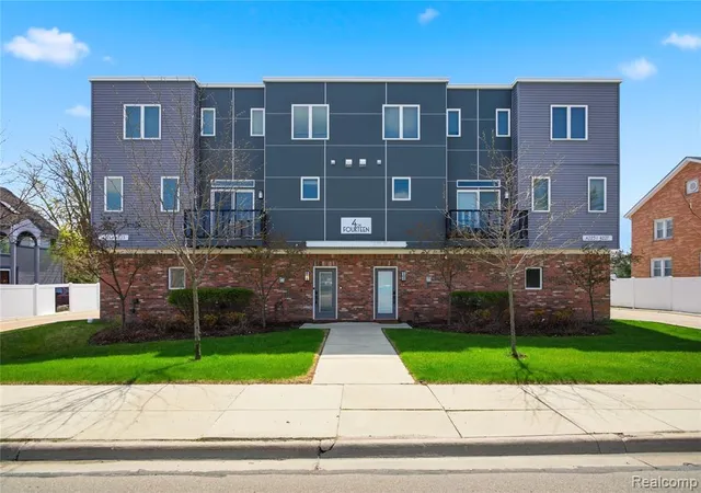 4221-w-14-mile-rd-royal-oak-mi-48073/hzid_075630a3