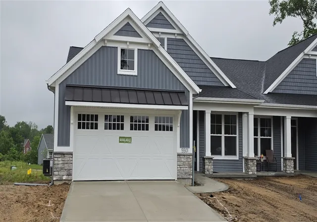 5501-canal-ave-60-wyoming-mi-49418/hzid_704e5076