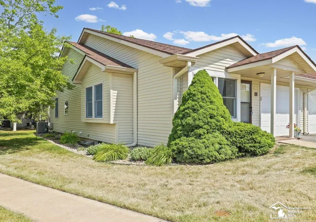 729-clark-st-18-tecumseh-mi-49286/hzid_0dcb9a24