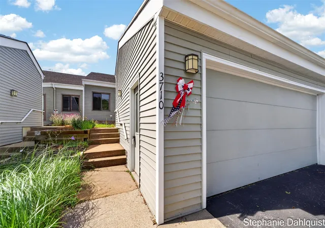 3710-mona-kai-blvd-14-norton-shores-mi-49444/hzid_36782015