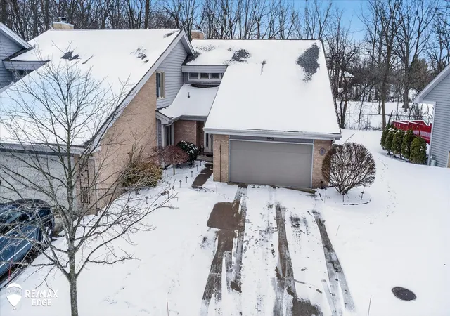 5386-warwick-trl-grand-blanc-mi-48439/hzid_735cc6e4