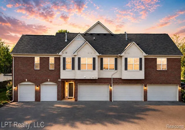 623-worthington-dr-lansing-mi-48906-5590/hzid_93b169bf