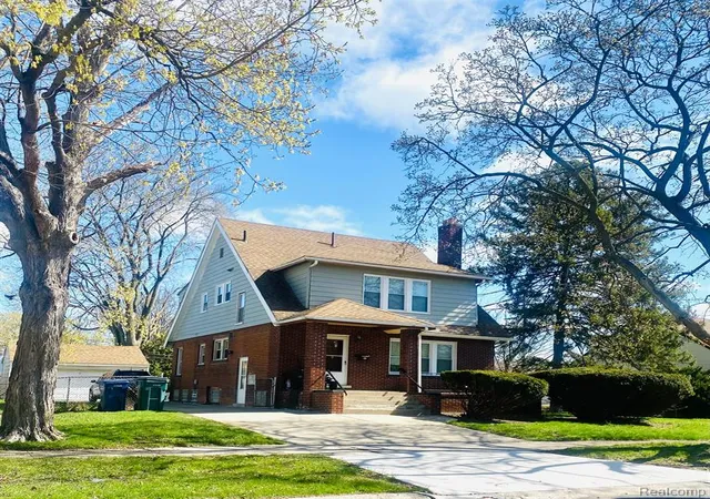 2084-markese-ave-lincoln-park-mi-48146-2500/hzid_6d32de3a