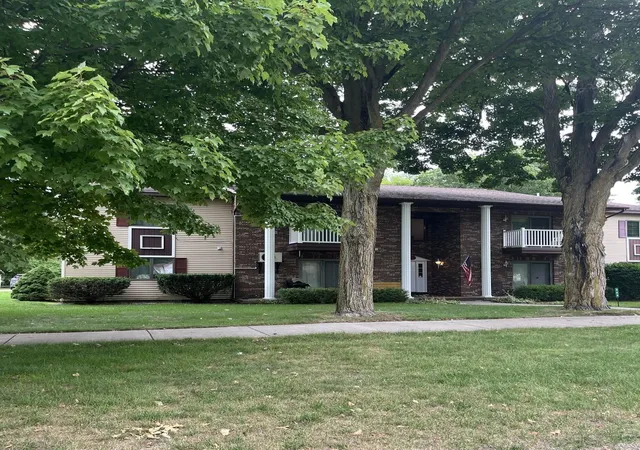 240-n-bowery-2-st-gladwin-mi-48624/hzid_4b565f82