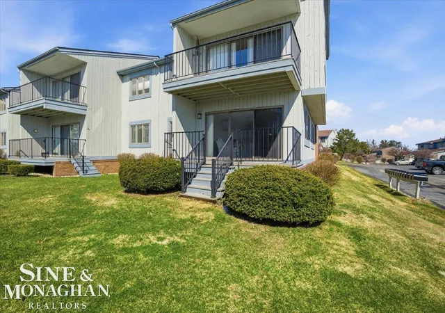 1715-river-44-rd-44-saint-clair-mi-48079/hzid_e33925c1