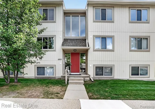 1655-riverside-dr-12-rochester-hills-mi-48309-2712/hzid_5f60db9a