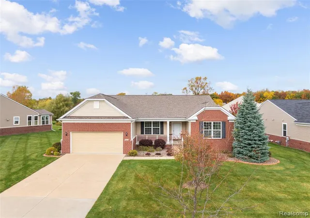 6309-crystal-downs-dr-grand-blanc-mi-48439-2689/hzid_733c5b17