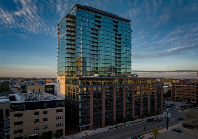 144-oakes-st-2203-grand-rapids-mi-49503/hzid_9232f03b