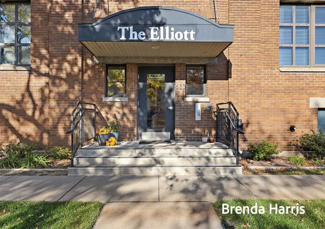 633-elliott-ave-12-grand-haven-mi-49417/hzid_ccc03f54