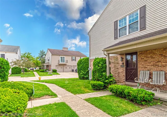 44524-n-bunker-hill-dr-112-clinton-township-mi-48038/hzid_65e64b14