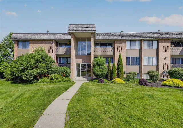2106-pauline-blvd-202-ann-arbor-mi-48103-5118/hzid_21ff42d7