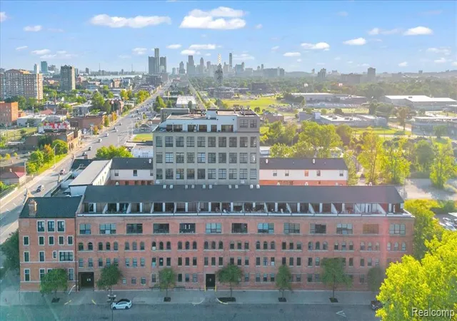 6533-e-jefferson-ave-239e-detroit-mi-48207/hzid_3048e242