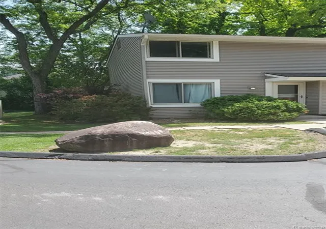 616-rickett-rd-brighton-mi-48116/hzid_deb1db2f