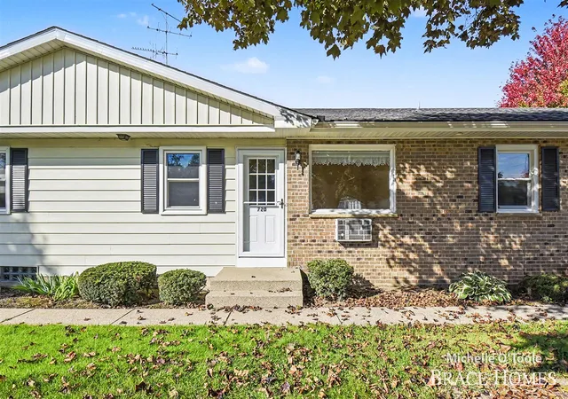 720-andover-st-grand-rapids-mi-49548/hzid_ce8dc522