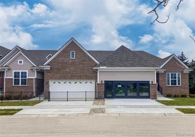 9961-crossview-trl-135-howell-mi-48855/hzid_e0298975