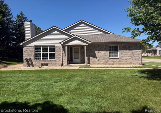 41021-glenleven-ct-clinton-township-mi-48038/hzid_9e010c94