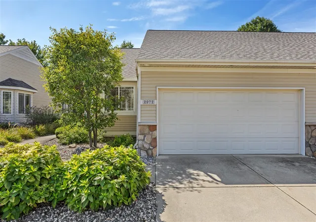2972-edgestone-dr-19-hudsonville-mi-49426-8773/hzid_d0d809ab
