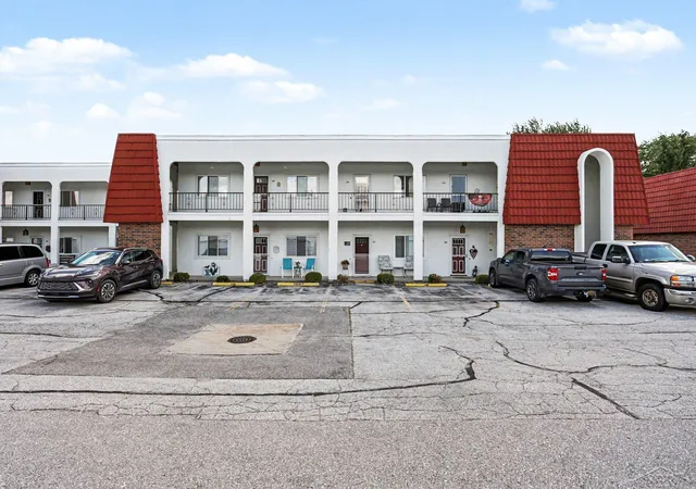 945-kennely-rd-i-145-saginaw-mi-48609/hzid_e55cdb7f