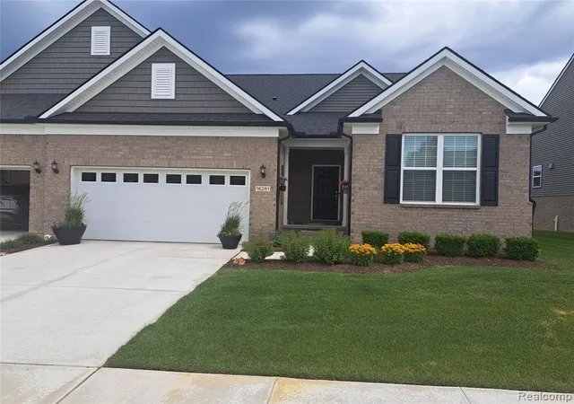 16281-conifer-ln-clinton-township-mi-48038/hzid_2ebfaa30