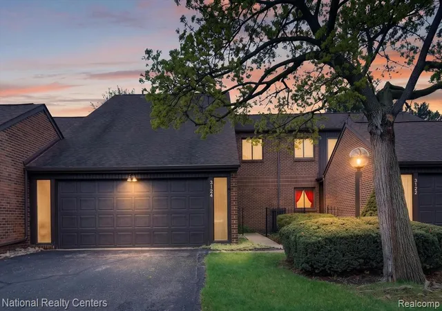 3124-lindenwood-dr-dearborn-mi-48120/hzid_b2ed0cd2
