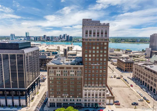 525-w-lafayette-blvd-18e-and-19c-detroit-mi-48226/hzid_872a45e3